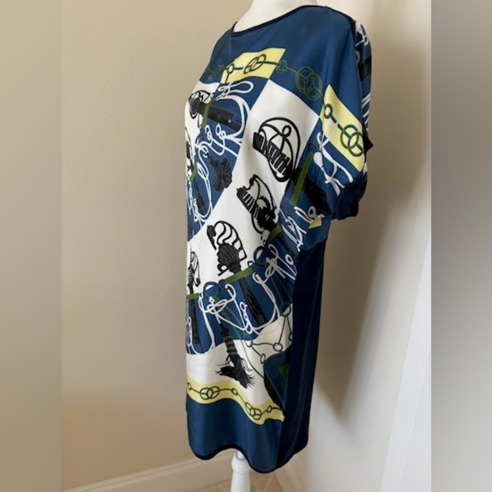 Silk Dress - Picture 4 of 16